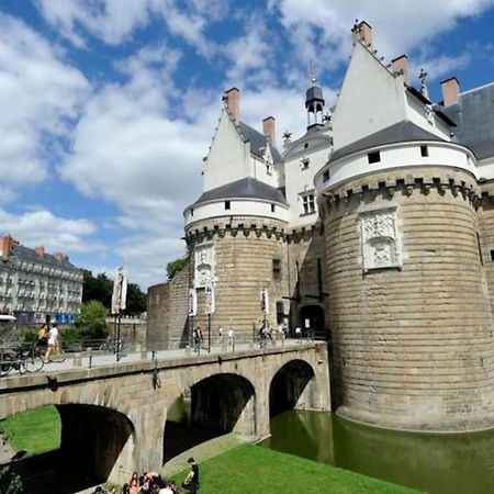 Grande Chambre Independante, Charme, Calme Sur Jardin, Nantes Centre, Acces Prive Par Escalier De L'Immeuble, Sdb & Wc Prives, 10 Minutes Gare Et Palais Des Congres Eksteriør billede